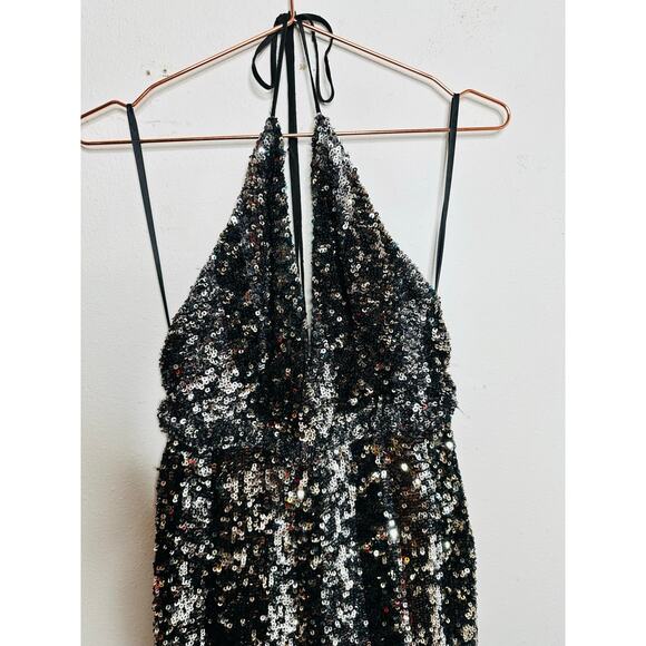BARDOT Black Sequin Disco Deep V-Neck Halter Tie Center Back Jumpsuit sz US 8 - Picture 6 of 16